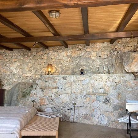 Kamaroules Sea Front Apartment Argostoli  Bagian luar foto
